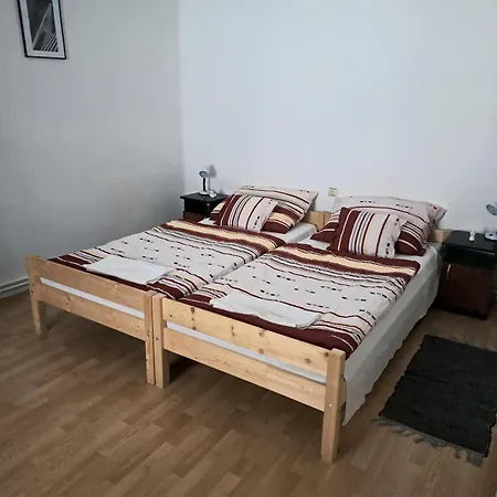Zemplen-voelgye Piroska Vendeghaz *